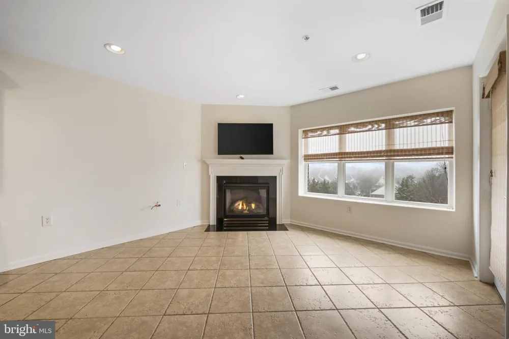 12246 ROUNDWOOD ROAD #707 Lutherville Timonium, MD 21093