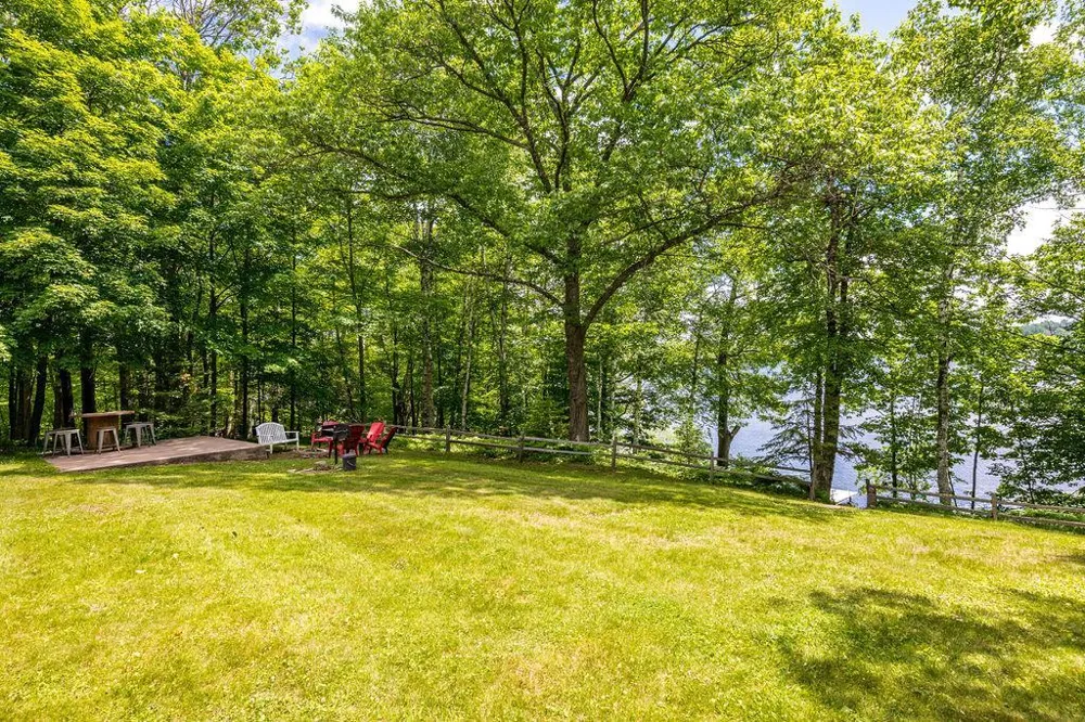 4822 E Tri Lakes Road Superior, WI 54880