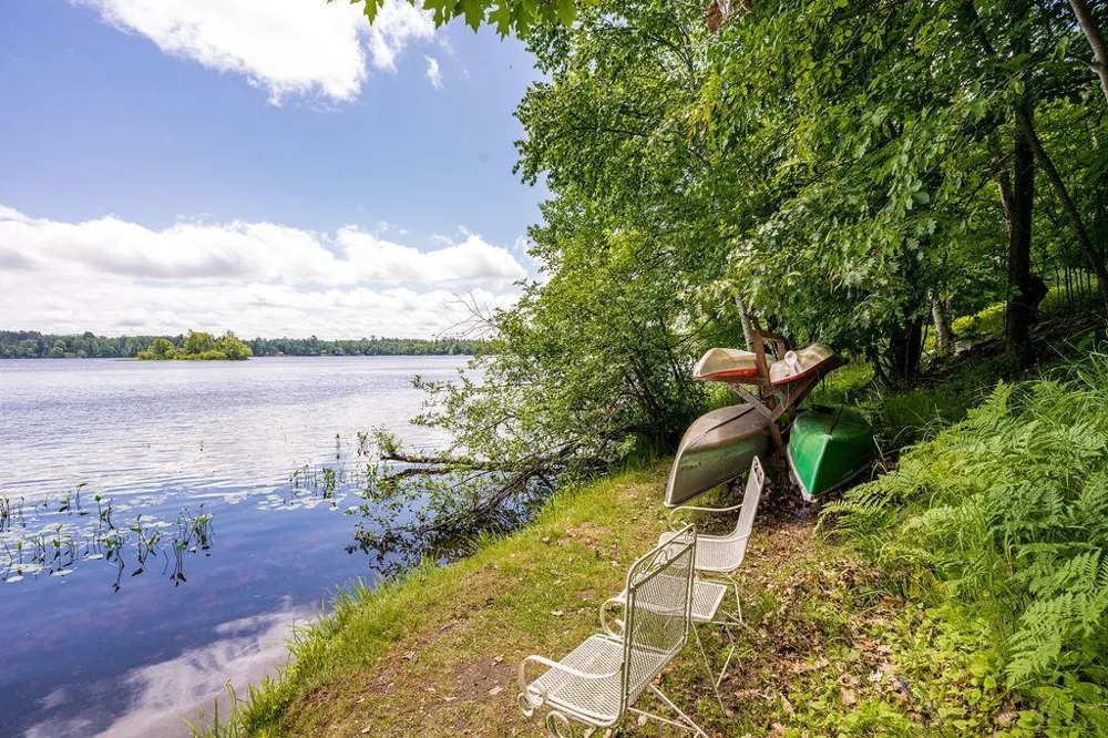 4822 E Tri Lakes Road Superior, WI 54880
