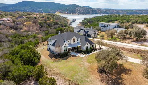 17701 Hunters Hollow