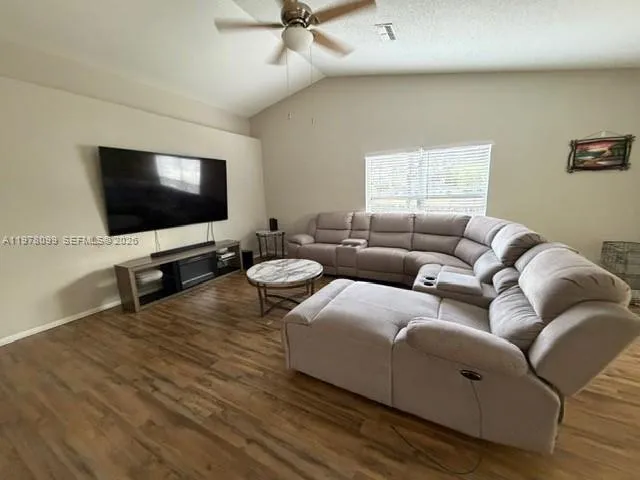 330 Sterling Drive Winter Haven, FL 33884