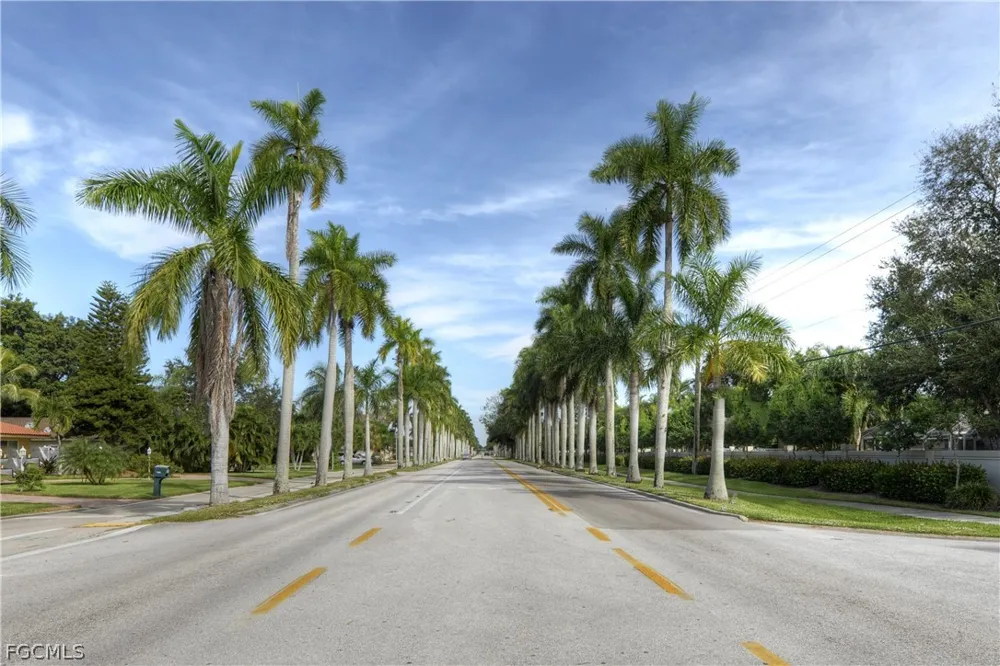 Eichen Circle E Fort Myers, FL 33919