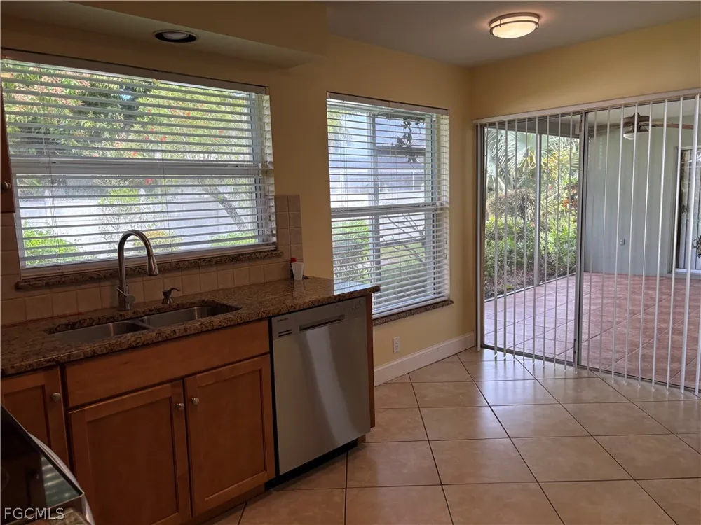 Eichen Circle E Fort Myers, FL 33919