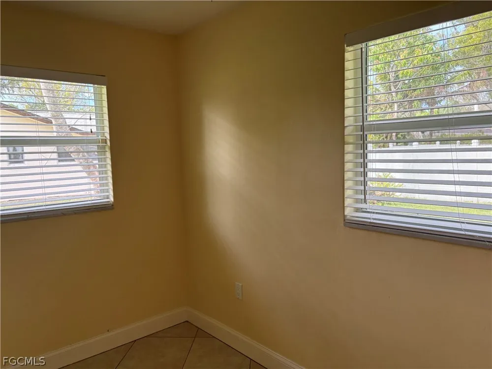 Eichen Circle E Fort Myers, FL 33919