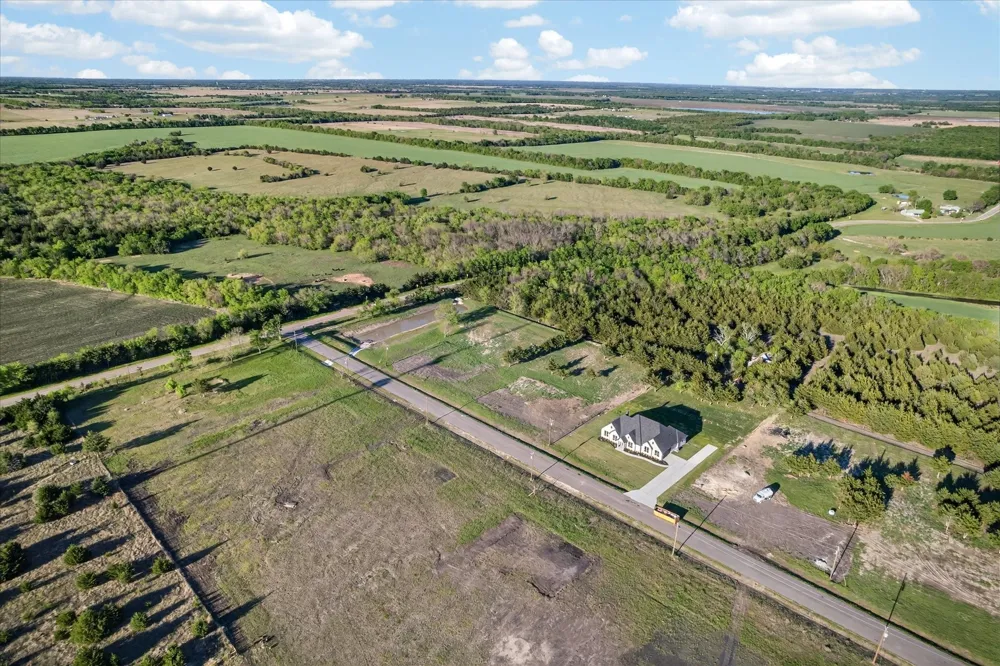 325 Soto Drive Celeste, TX 75423