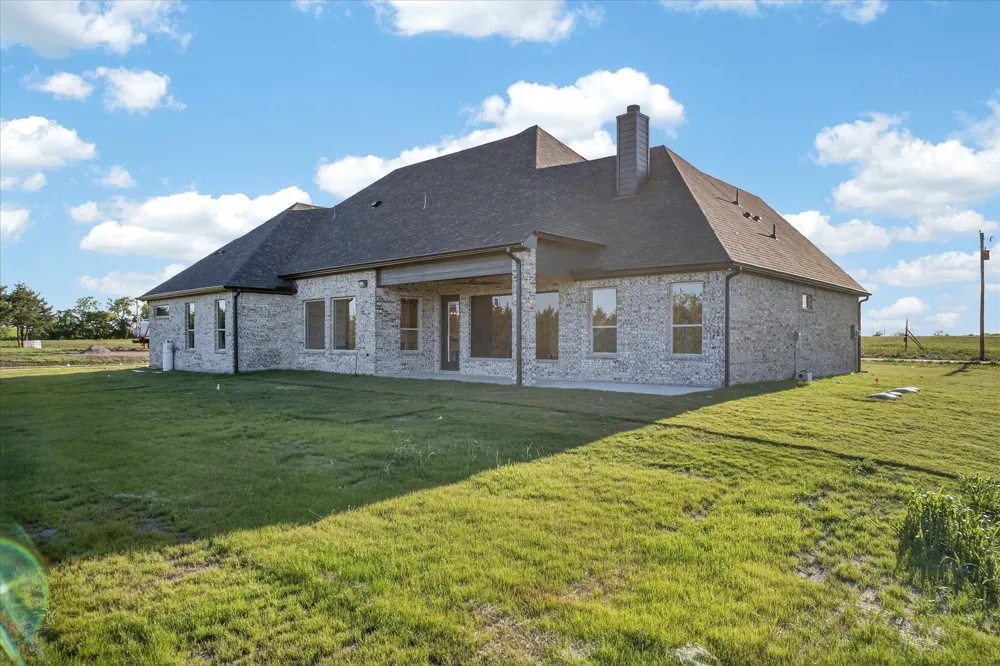 325 Soto Drive Celeste, TX 75423
