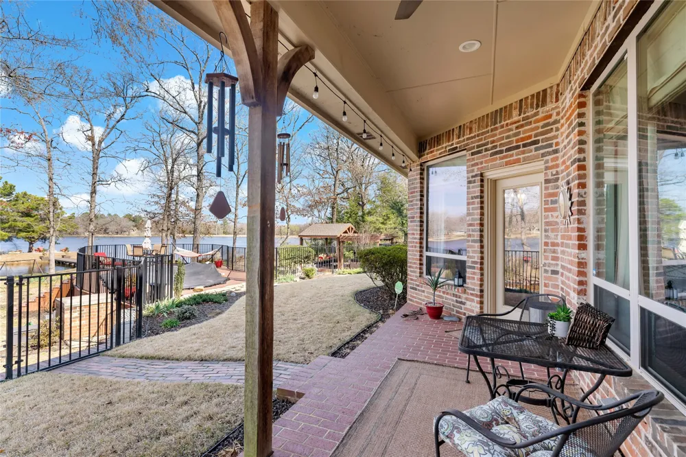 571 Hidden Lake Drive Powderly, TX 75473
