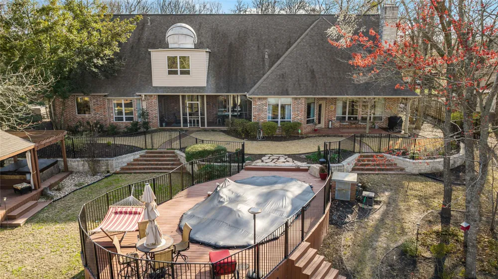 571 Hidden Lake Drive Powderly, TX 75473