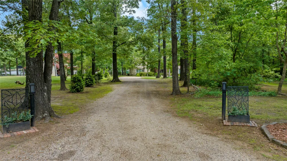 571 Hidden Lake Drive Powderly, TX 75473