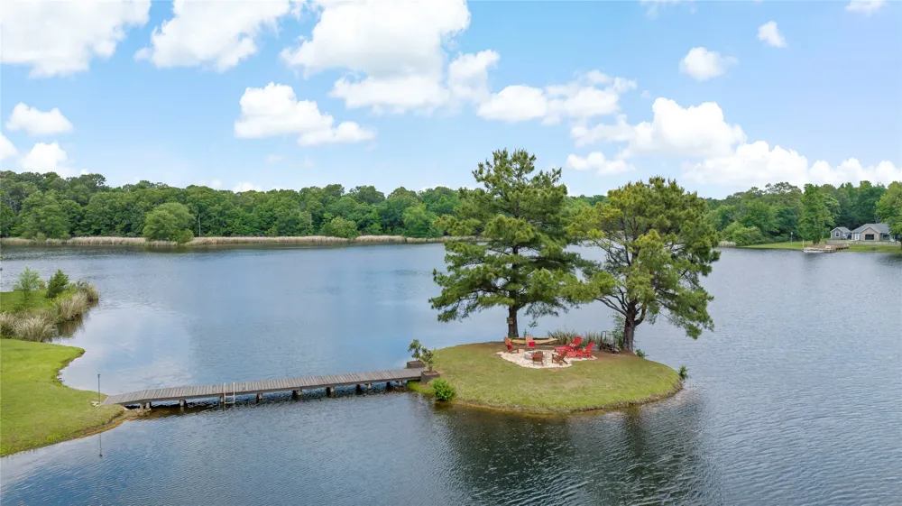 571 Hidden Lake Drive Powderly, TX 75473