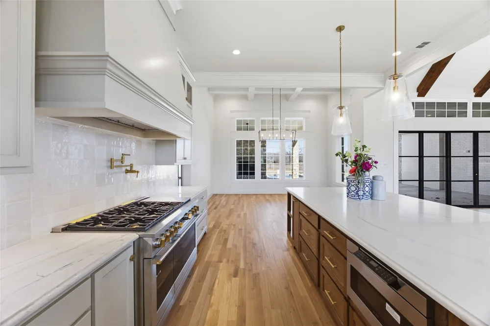 623 Lake Valley Road Sunset, TX 76270