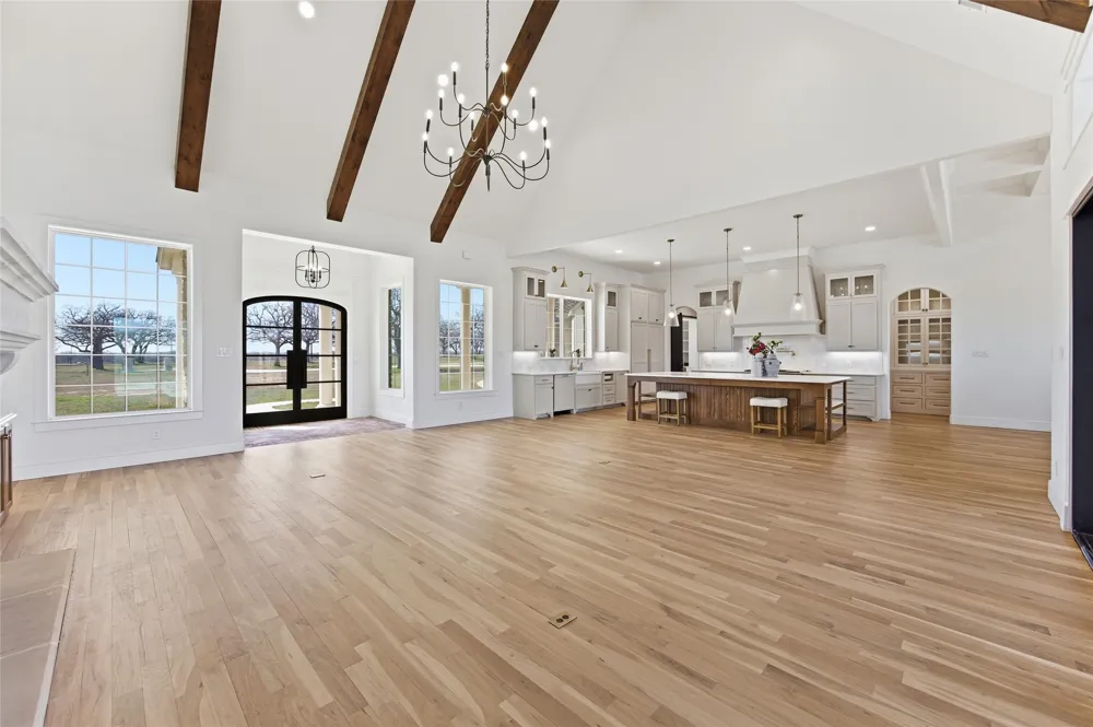 623 Lake Valley Road Sunset, TX 76270