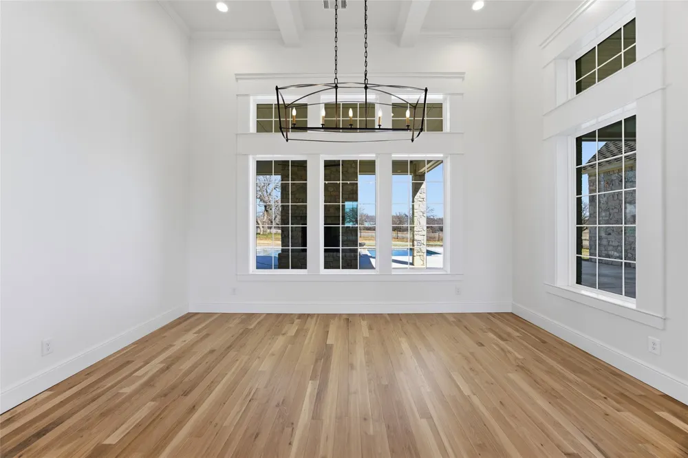 623 Lake Valley Road Sunset, TX 76270