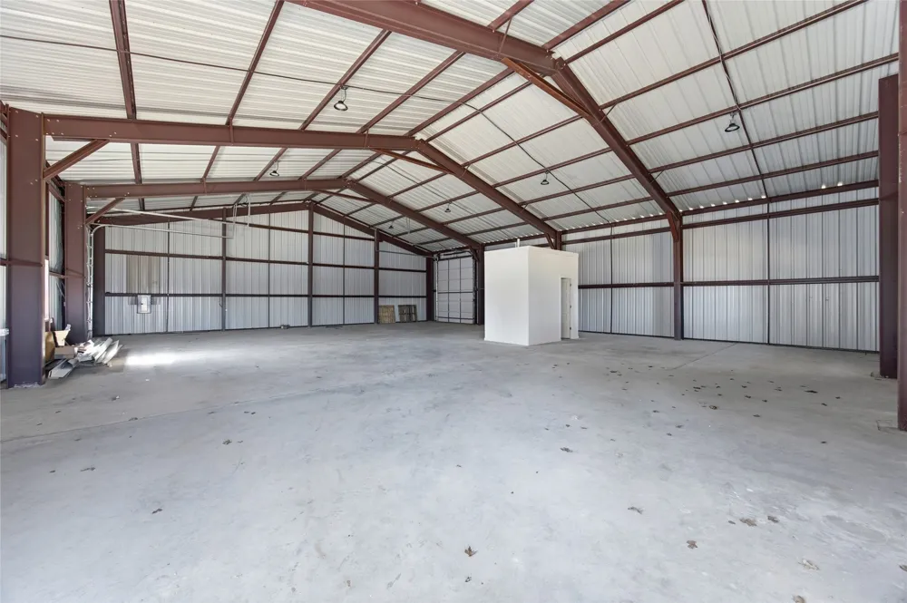 623 Lake Valley Road Sunset, TX 76270