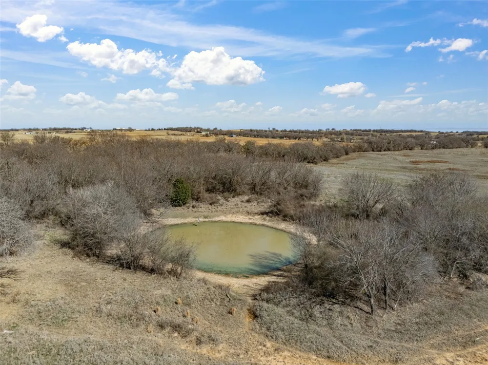 623 Lake Valley Road Sunset, TX 76270