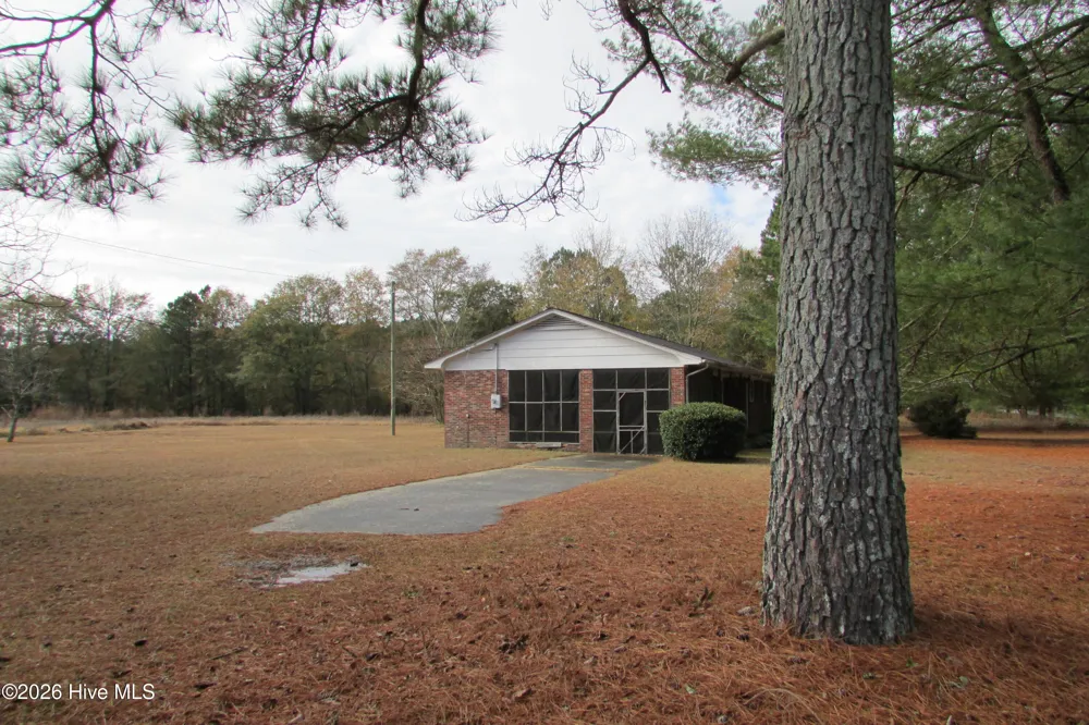 8401 Boykin Bridge Road Clinton, NC 28328