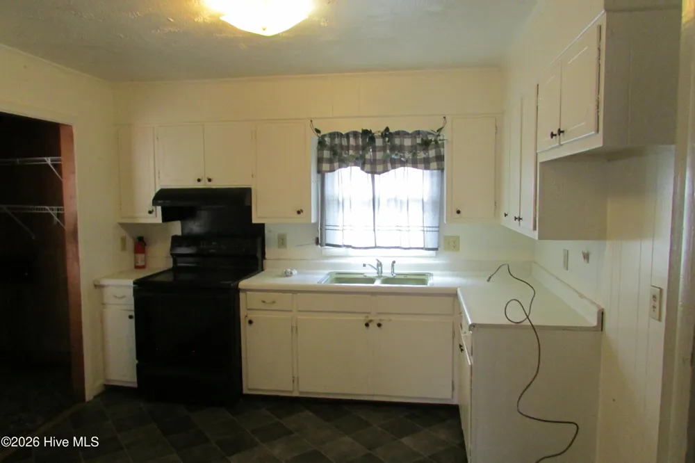 8401 Boykin Bridge Road Clinton, NC 28328