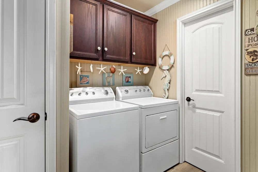 1515 Galveston Avenue Port Bolivar, TX 77650