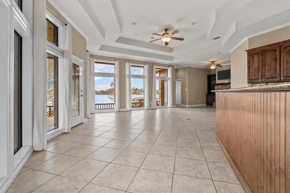 341 Lakeview Drive Grapeland, TX 75844