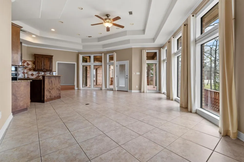 341 Lakeview Drive Grapeland, TX 75844