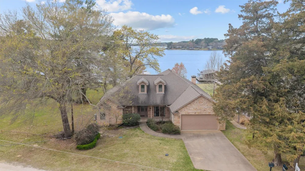 341 Lakeview Drive Grapeland, TX 75844