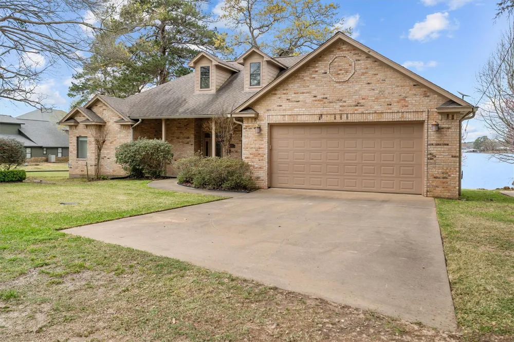 341 Lakeview Drive Grapeland, TX 75844