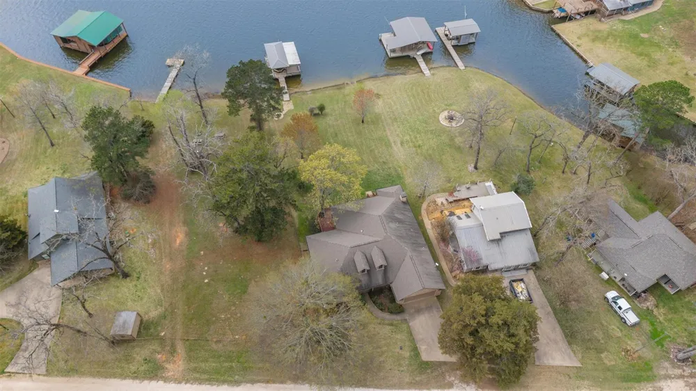 341 Lakeview Drive Grapeland, TX 75844