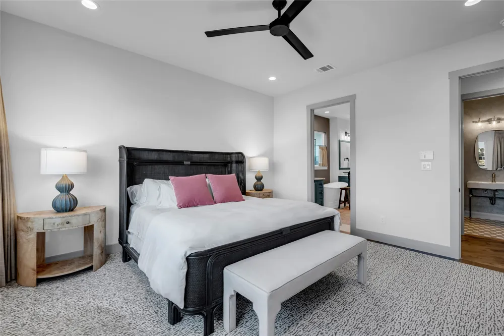 140 Riverbend Kingsland, TX 78639