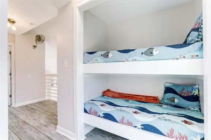 16525 Jamaica Cove Road Jamaica Beach, TX 77554