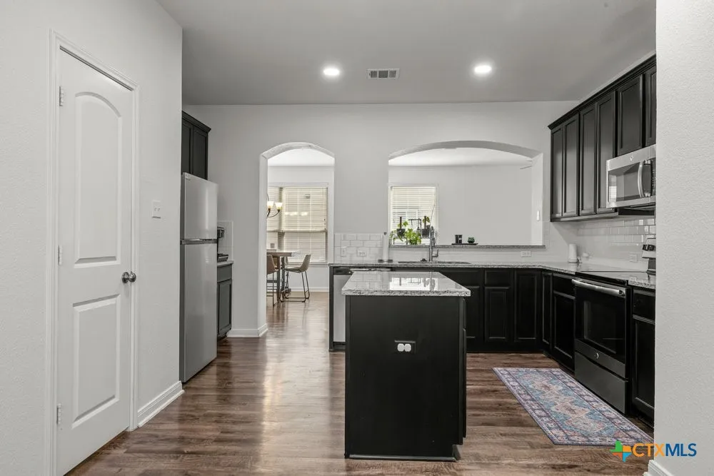 5334 Fenton Lane Belton, TX 76513