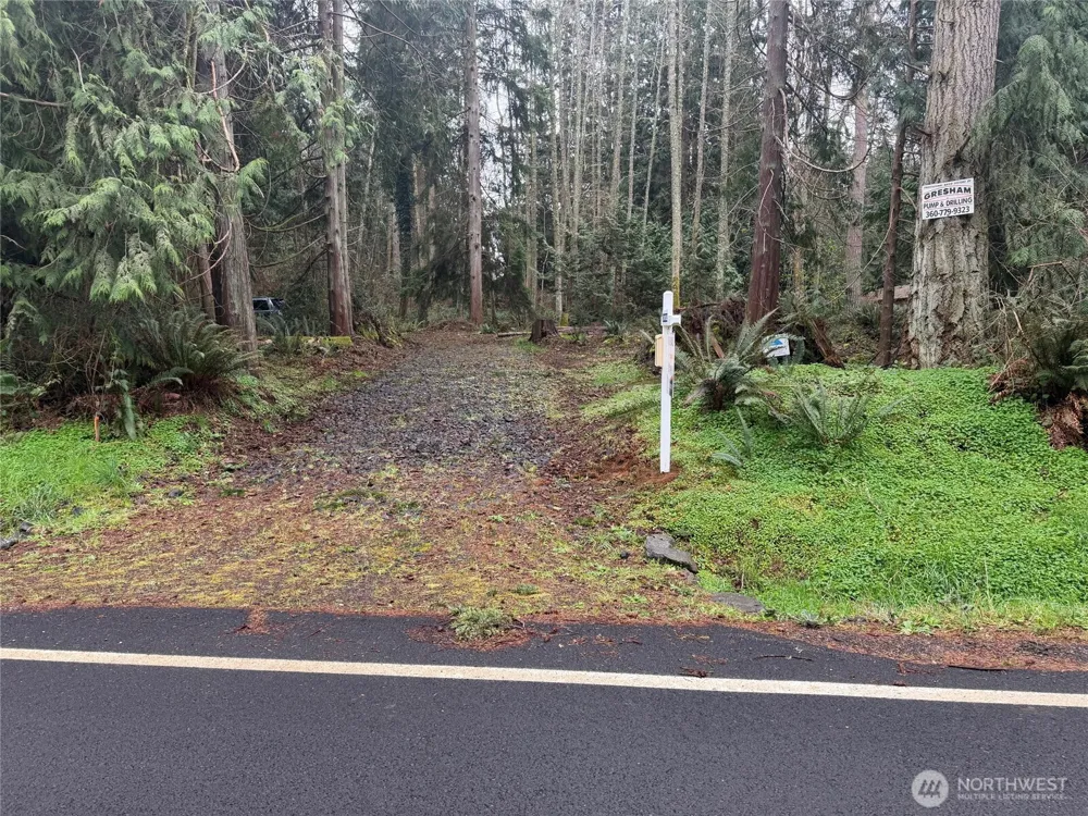 4843 NE Twin Spits Road Hansville, WA 98340