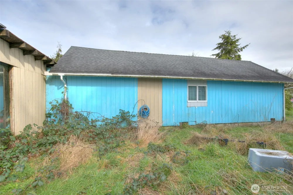 102 Elma Street Copalis Beach, WA 98535