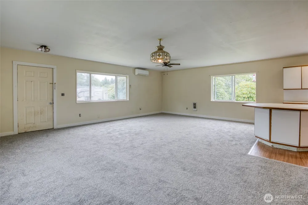 102 Elma Street Copalis Beach, WA 98535