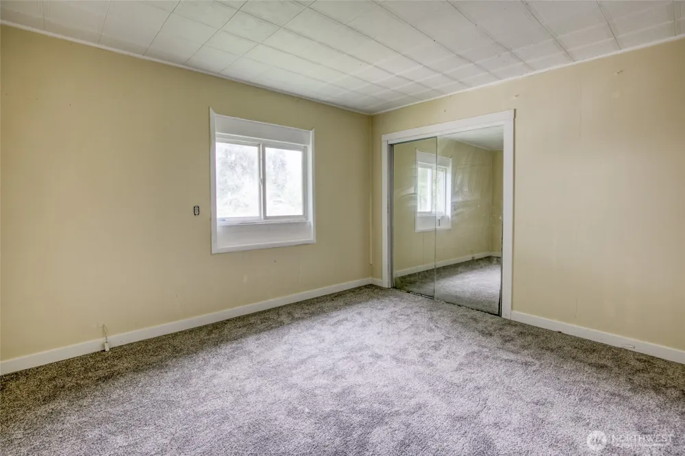 102 Elma Street Copalis Beach, WA 98535