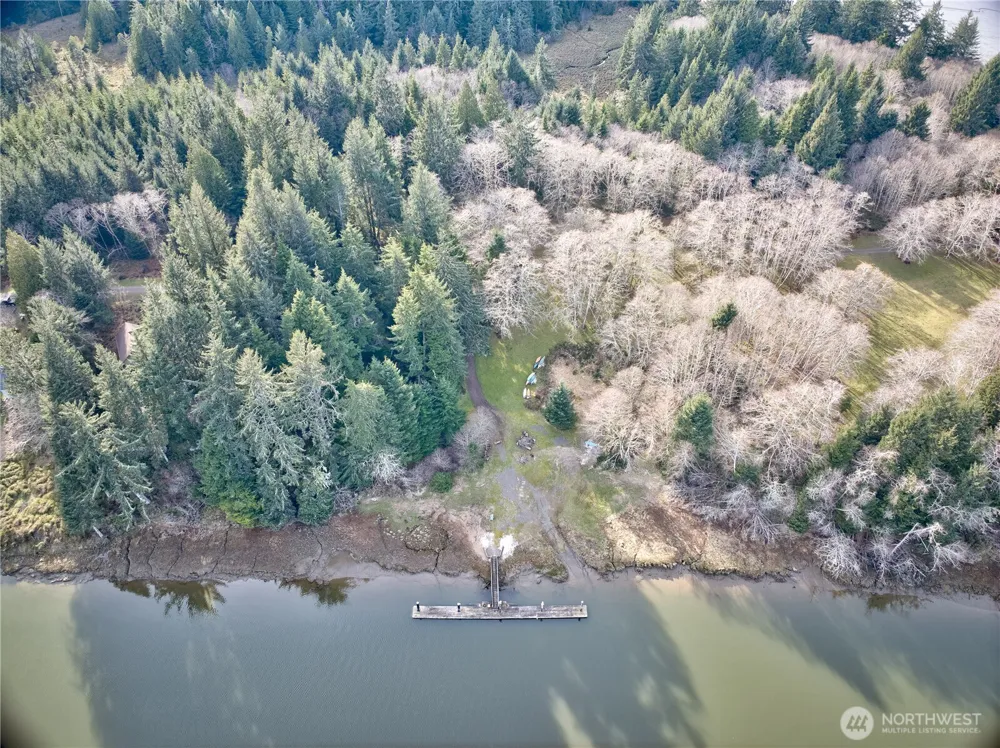 26 Lynn Point Lane South Bend, WA 98586