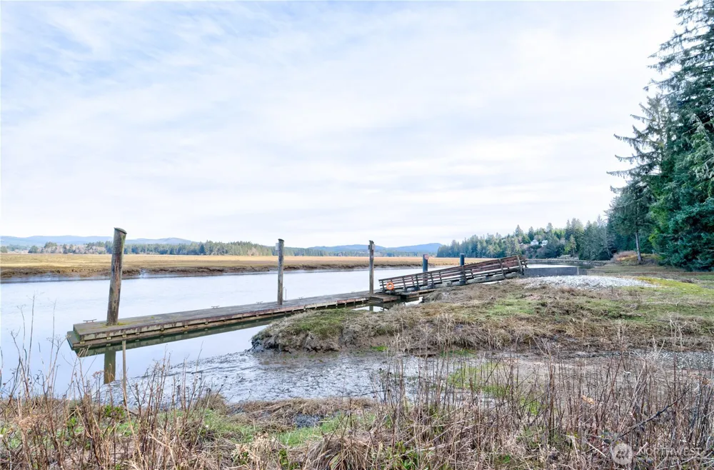 26 Lynn Point Lane South Bend, WA 98586
