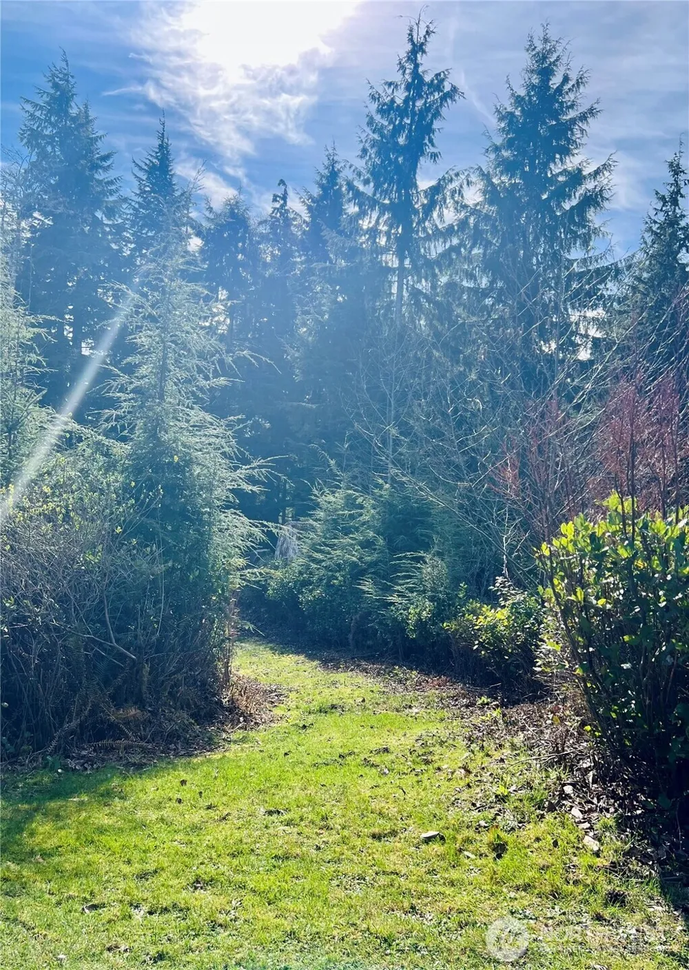 26 Lynn Point Lane South Bend, WA 98586