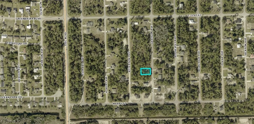 Grayson Avenue Alva, FL 33920