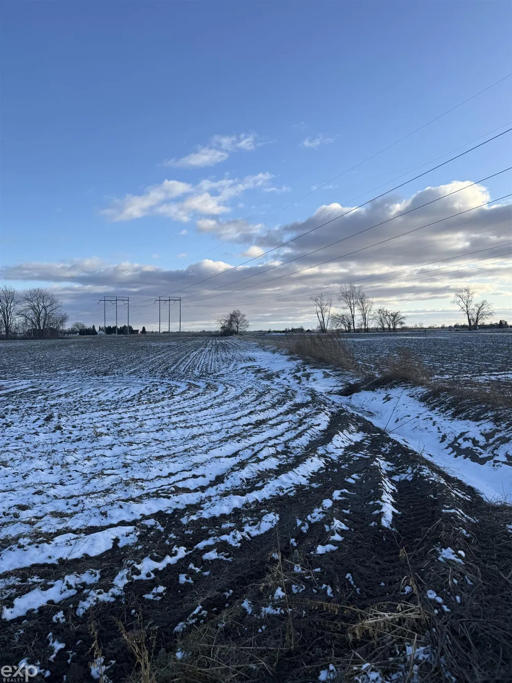 Center Road Hampton Charter Township, MI 48732