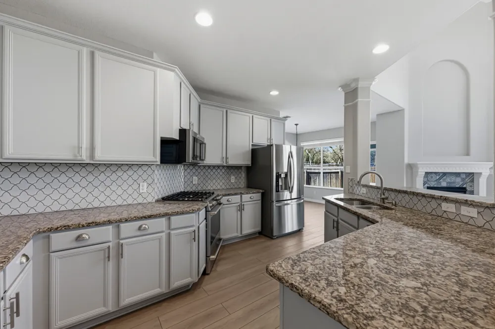 6810 Poncha Pass Austin, TX 78749
