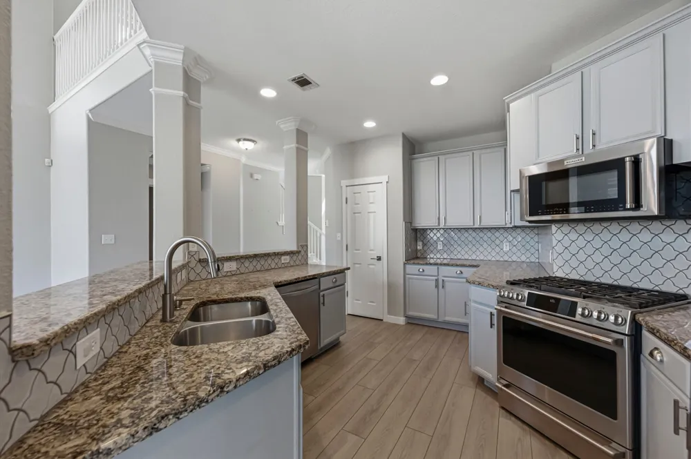 6810 Poncha Pass Austin, TX 78749