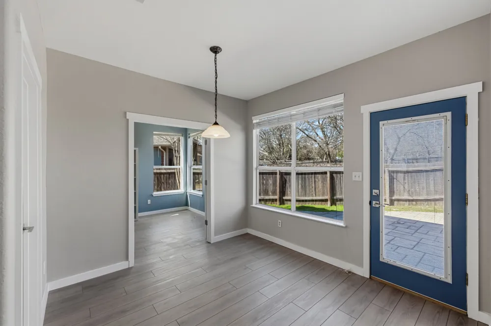 6810 Poncha Pass Austin, TX 78749