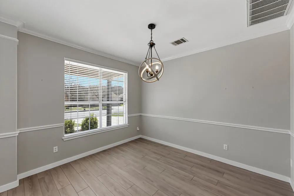 6810 Poncha Pass Austin, TX 78749
