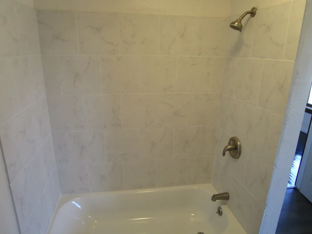 106 E Magnolia Avenue Electra, TX 76360