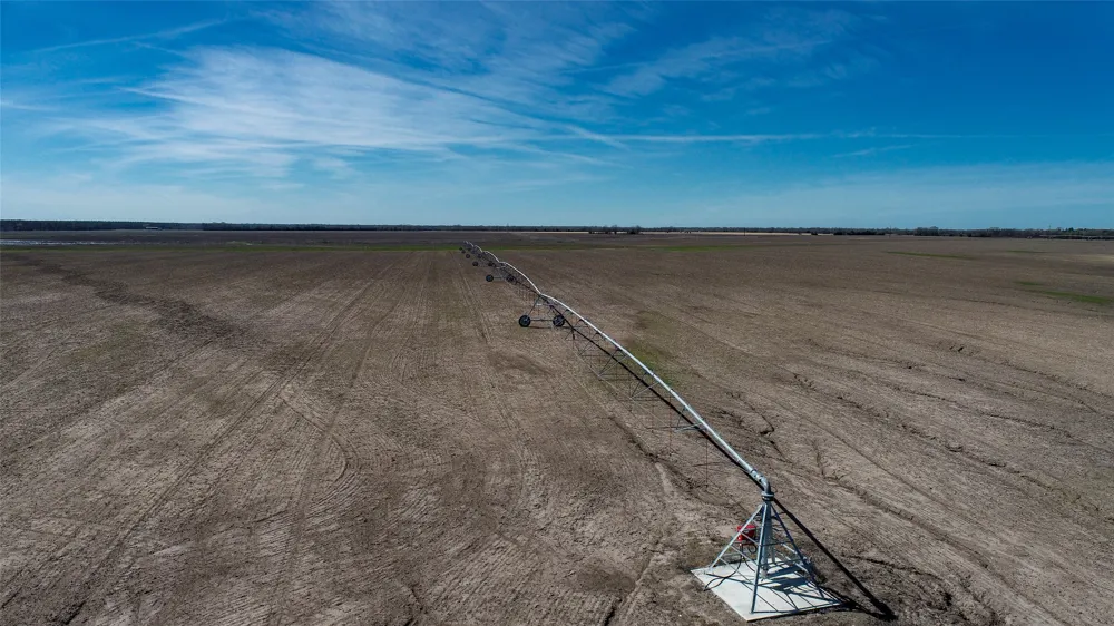 FM 909 Clarksville, TX 75426