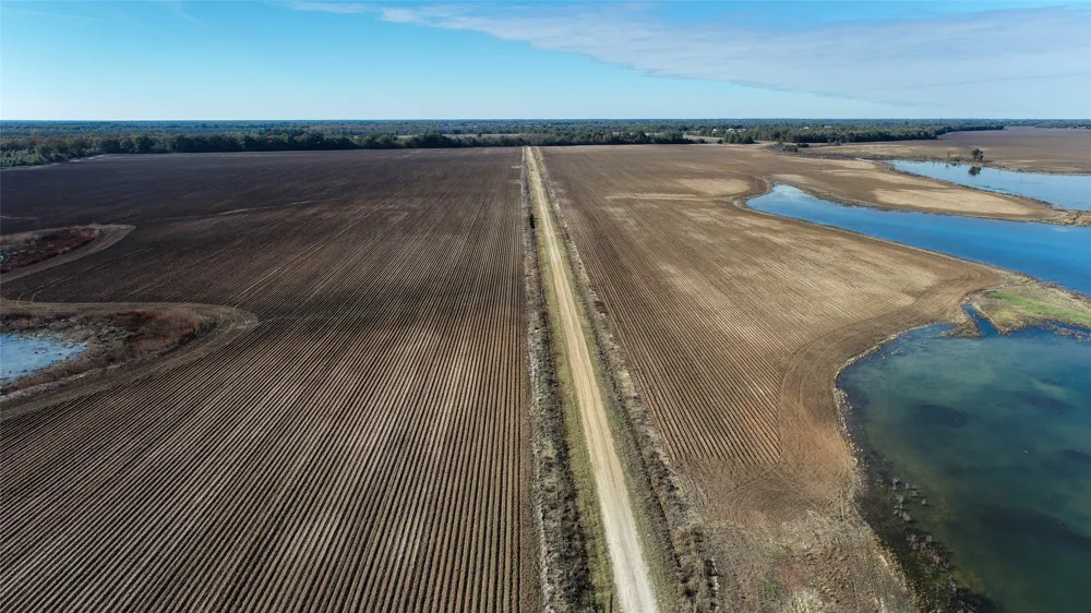 FM 909 Clarksville, TX 75426