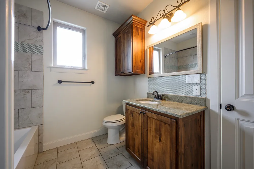 1003 Buckner Road Brock, TX 76462