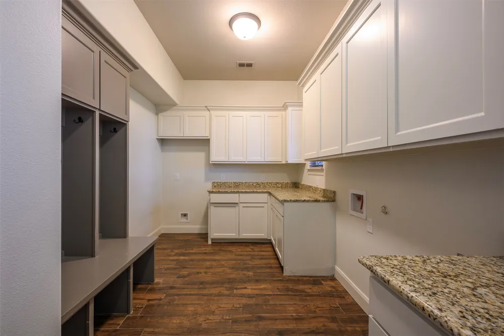 1003 Buckner Road Brock, TX 76462