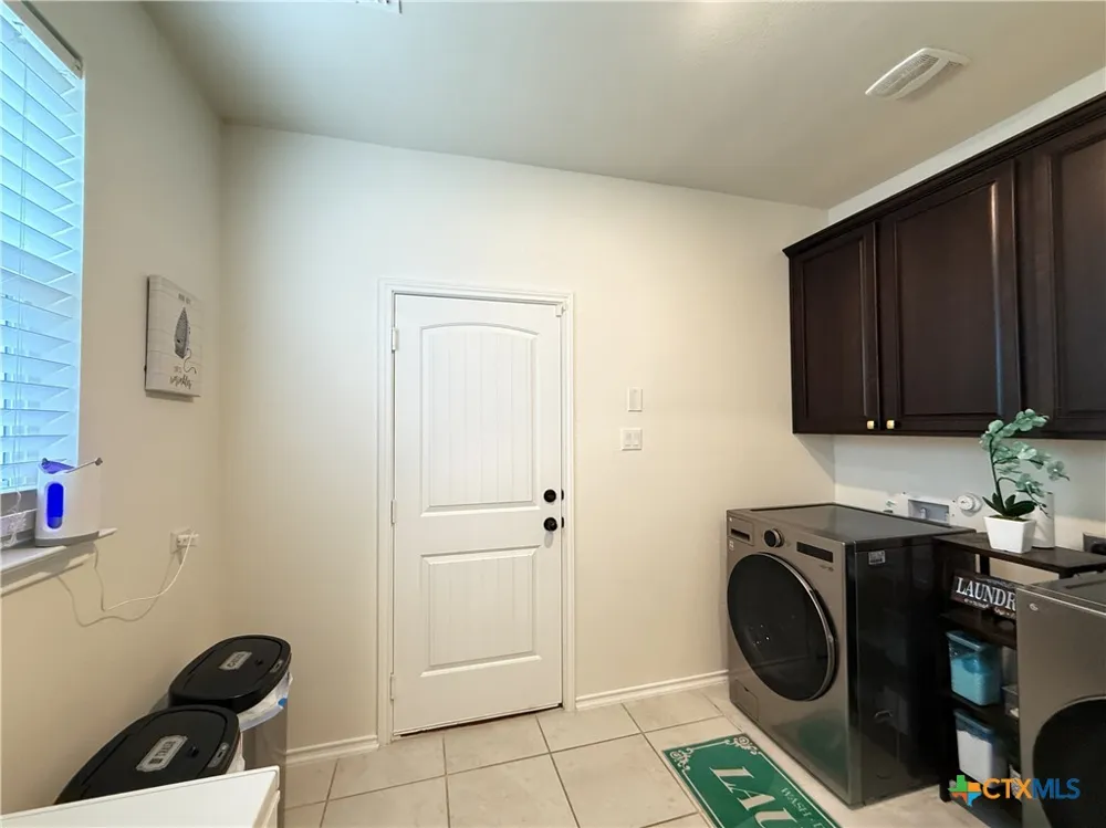 4644 Padula Drive Round Rock, TX 78665