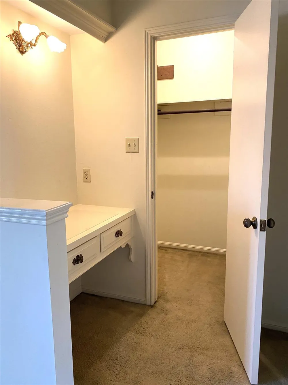 1922 Anvil Drive Houston, TX 77090